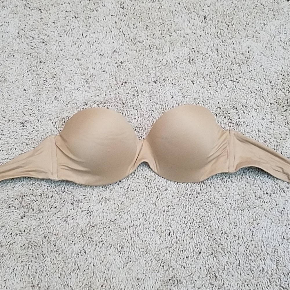 Strapless bra, 38B